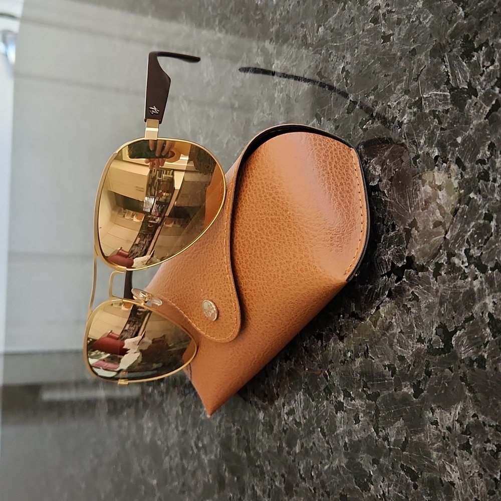 Rare Ray-Ban gold/copper mirror aviator sunglasses